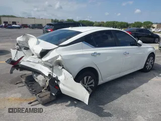 2019 Nissan Altima S with VIN 1N4BL4BV0KN322505, listed as a IAAI auction lot 42019163 with 144,039 mi miles and . Bid and sale history available at carsss.com. Image 4.