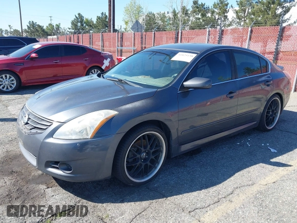 2010 Nissan Altima 2.5 S with VIN 1N4AL2AP7AN471138, listed as a IAAI auction lot 41825158 with 216,335 mi miles. Bid and sale history available at carsss.com. Image 2.