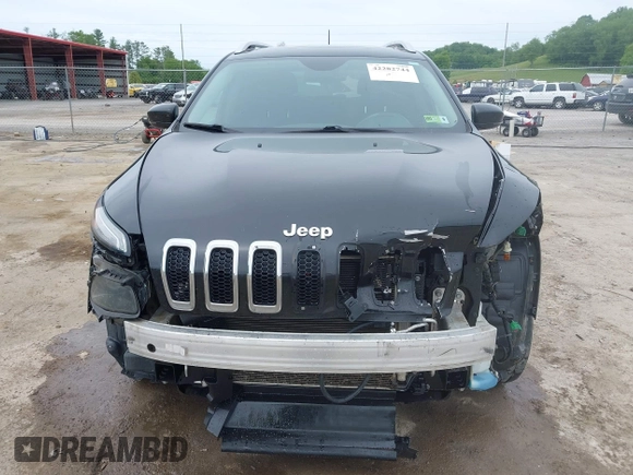 2017 Jeep Cherokee High Altitude with VIN 1C4PJMDS9HW609773, listed as a IAAI auction lot 42282744 with 120,601 mi miles and . Bid and sale history available at DreamBid. Image 6.