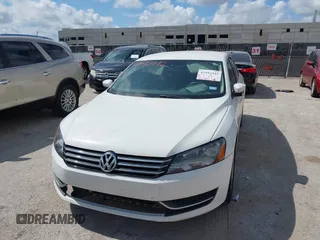 2013 Volkswagen Passat SE with VIN 1VWBH7A30DC134298, listed as a IAAI auction lot 42592442 with 248,768 mi miles and . Bid and sale history available at DreamBid. Image 6.