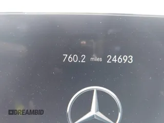 2023 Mercedes-Benz GLA 250 z VIN W1N4N4GB0PJ448110, wystawiony jako IAAI lot #41441057 z przebiegiem 24 693 mil mil oraz . Historia ofert i sprzedaży dostępna na DreamBid. Obrazek 15.