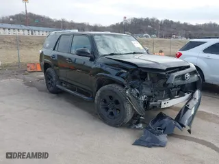2018 Toyota 4Runner SR5 with VIN JTEBU5JRXJ5579666, listed as a IAAI auction lot 41662876 with NaN miles. Bid and sale history available at carsss.com. Image 1.