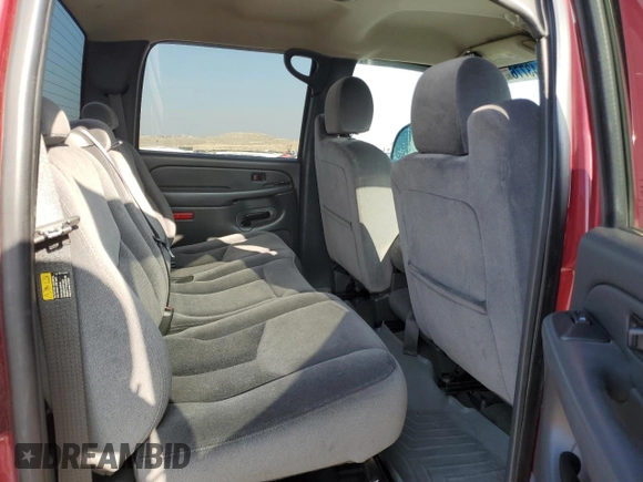 2006 GMC Sierra 3500 DRW SLE1 z VIN 1GTJK33D86F155187, wystawiony jako Copart lot #83437764 z przebiegiem 100 394 mil mil oraz Szkody całkowita. Historia ofert i sprzedaży dostępna na DreamBid. Obrazek 10.