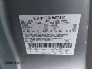 2007 Ford Escape Hybrid z VIN 1FMCU59HX7KB25010, wystawiony jako IAAI lot #42159589 z przebiegiem 217 254 mil mil oraz . Historia ofert i sprzedaży dostępna na DreamBid. Obrazek 9.