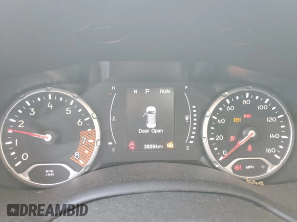 2023 Jeep Renegade Latitude with VIN ZACNJDB13PPP25545, listed as a Copart auction lot 52285225 with 38,394 mi miles and Non Repairable. Bid and sale history available at carsss.com. Image 9.