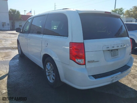 2019 Dodge Grand Caravan SXT with VIN 2C4RDGCG3KR631511, listed as a IAAI auction lot 41790575 with 215,338 mi miles. Bid and sale history available at carsss.com. Image 3.