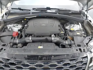 2018 Land Rover Range Rover Velar R-Dynamic HSE z VIN SALYM2RV0JA742422, wystawiony jako IAAI lot #42168647 z przebiegiem 65 298 mil mil oraz . Historia ofert i sprzedaży dostępna na DreamBid. Obrazek 10.
