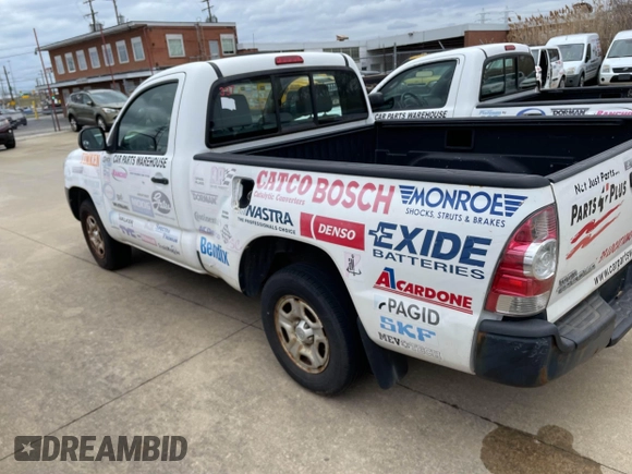 2010 Toyota Tacoma with VIN 5TENX4CN5AZ718709, listed as a IAAI auction lot 41849841 with 0 mi miles. Bid and sale history available at carsss.com. Image 3.