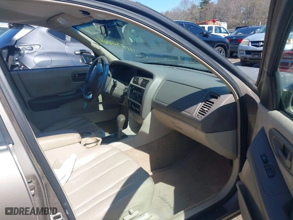 1999 Toyota Avalon XL with VIN 4T1BF18B5XU322781, listed as a IAAI auction lot 41836664 with NaN miles. Bid and sale history available at carsss.com. Image 5.