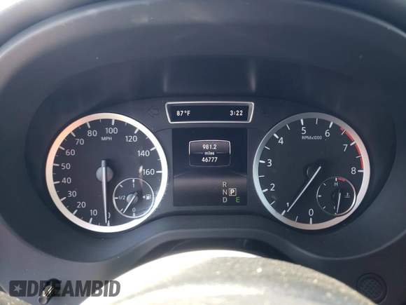 2017 Infiniti QX30 Premium with VIN SJKCH5CR6HA026036, listed as a Copart auction lot 60285085 with 46,777 mi miles and Salvage title. Bid and sale history available at DreamBid. Image 9.