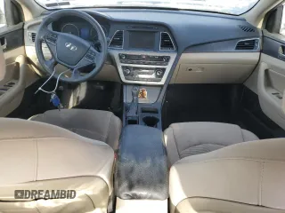 2017 Hyundai Sonata Sport with VIN 5NPE34AF0HH439270, listed as a Copart auction lot 89333675 with 194,457 mi miles and Salvage Title. Bid and sale history available at DreamBid. Image 8.