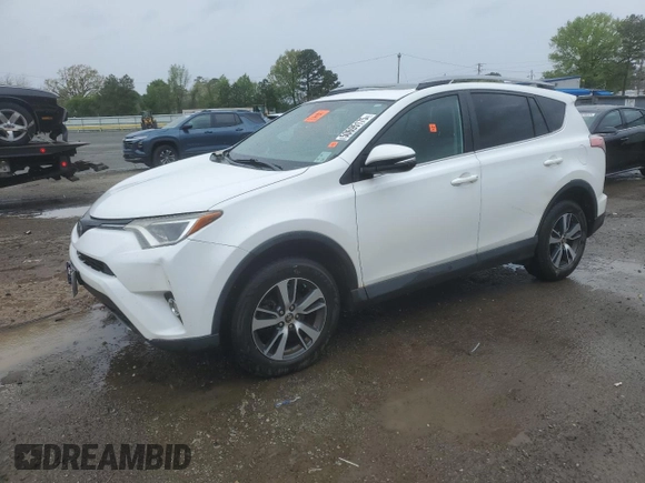 2018 Toyota RAV4 XLE with VIN 2T3WFREV9JW405921, listed as a Copart auction lot 50695175 with 133,019 mi miles and Salvage Title. Bid and sale history available at carsss.com. Image 1.
