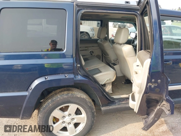 2006 Jeep Commander Limited z VIN 1J8HG58N46C105779, wystawiony jako IAAI lot #42470091 z przebiegiem 187 477 mil mil oraz . Historia ofert i sprzedaży dostępna na DreamBid. Obrazek 8.
