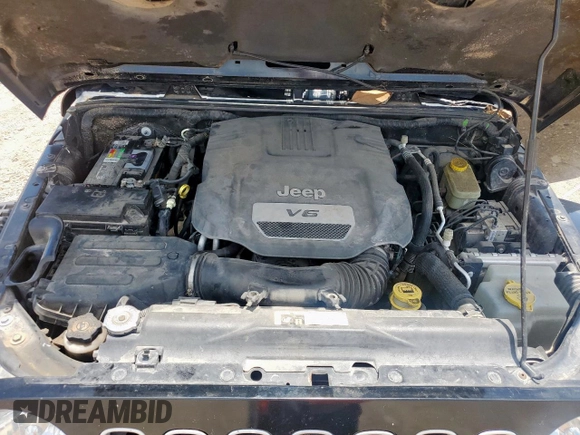 2016 Jeep Wrangler Unlimited Sahara with VIN 1C4HJWEG9GL103631, listed as a Copart auction lot 60530885 with 232,683 mi miles and Salvage title. Bid and sale history available at DreamBid. Image 11.