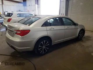2012 Chrysler 200 S with VIN 1C3CCBHG9CN222016, listed as a Copart auction lot 49918425 with 135,519 mi miles and Clean Title. Bid and sale history available at carsss.com. Image 3.