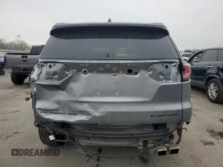 2024 GMC Acadia AWD Elevation z VIN 1GKENNKS4RJ211135, wystawiony jako Copart lot #44729275 z przebiegiem 4 682 mil mil oraz Szkoda całkowita • Salvage title. Historia ofert i sprzedaży dostępna na DreamBid. Obrazek 6.