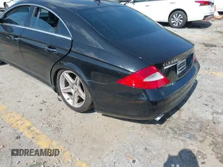2009 Mercedes-Benz CLS 550 with VIN WDDDJ72X99A147500, listed as a IAAI auction lot 42171468 with 73,956 mi miles and . Bid and sale history available at DreamBid. Image 12.