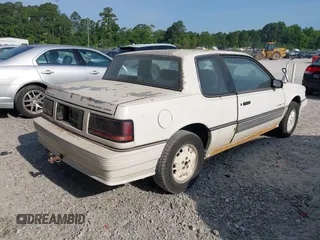 1986 Pontiac Grand Am with VIN 1G2NW27L1GC723322, listed as a IAAI auction lot 42290581 with Not provided miles and . Bid and sale history available at DreamBid. Image 4.