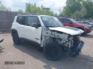 2018 Jeep Renegade Trailhawk with VIN ZACCJBCB9JPG76350, listed as a IAAI auction lot 40249880 with 74,926 mi miles. Bid and sale history available at carsss.com. Image 1.