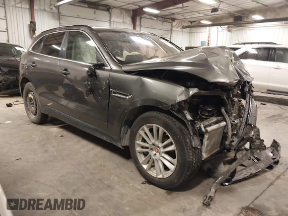 2017 Jaguar F-PACE 20d Prestige with VIN SADCK2BN6HA086744, listed as a IAAI auction lot 40730584 with 105,387 mi miles. Bid and sale history available at carsss.com. Image 1.