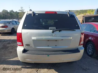 2007 Jeep Grand Cherokee Laredo with VIN 1J8GS48K17C516150, listed as a IAAI auction lot 41752720 with 176,114 mi miles. Bid and sale history available at carsss.com. Image 16.