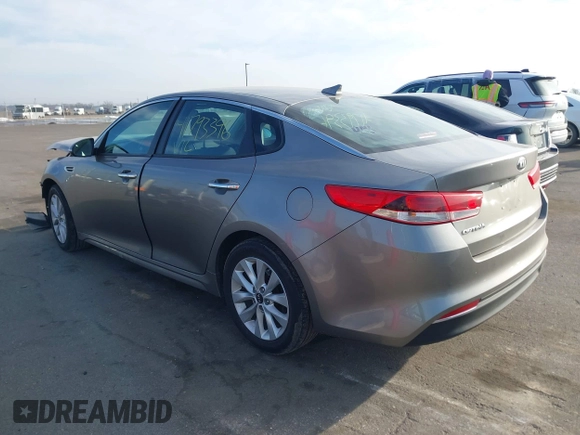 2018 Kia Optima LX with VIN 5XXGT4L33JG264459, listed as a IAAI auction lot 41793396 with 62,450 mi miles. Bid and sale history available at carsss.com. Image 3.