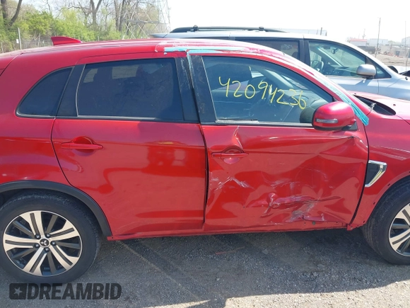 2020 Mitsubishi Outlander ES with VIN JA4AR3AUXLU018509, listed as a IAAI auction lot 42094236 with 90,415 mi miles and . Bid and sale history available at DreamBid. Image 13.