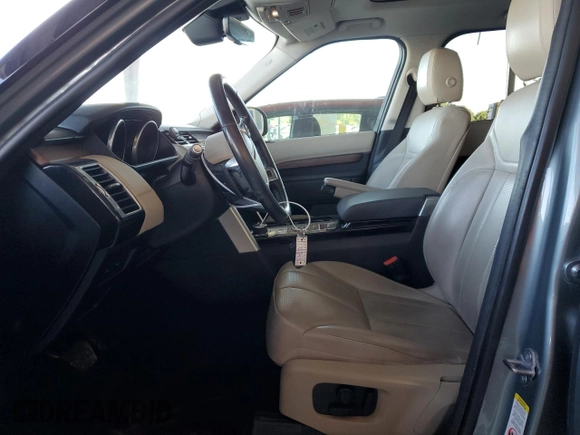 2017 Land Rover Discovery HSE with VIN SALRRBBV2HA020377, listed as a Copart auction lot 87910265 with 64,837 mi miles and Clean Title. Bid and sale history available at DreamBid. Image 7.