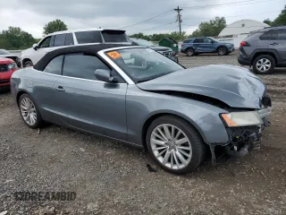 2012 Audi A5 Premium z VIN WAUAFAFH3CN006899, wystawiony jako Copart lot #58744335 z przebiegiem Nie podano mil oraz Szkoda całkowita • Salvage title. Historia ofert i sprzedaży dostępna na DreamBid. Obrazek 4.