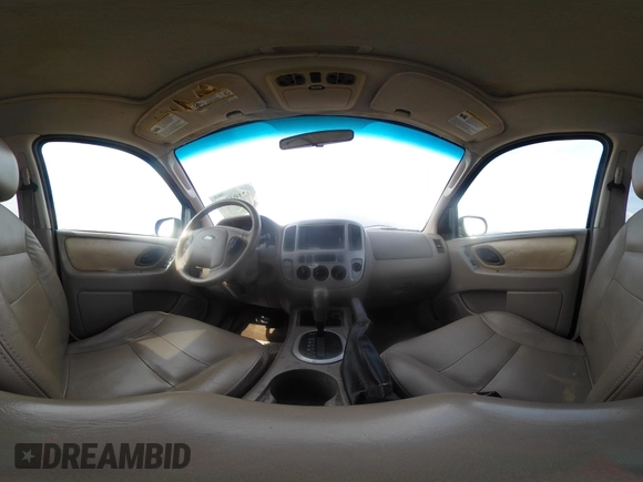 2006 Ford Escape XLT z VIN 1FMYU93166KA44836, wystawiony jako IAAI lot #42104051 z przebiegiem 176 367 mil mil oraz . Historia ofert i sprzedaży dostępna na DreamBid. Obrazek 19.