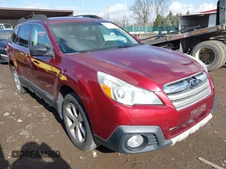 2014 Subaru Outback 2.5i Limited with VIN 4S4BRCLC1E3225695, listed as a IAAI auction lot 41675427 with 173,531 mi miles. Bid and sale history available at carsss.com. Image 1.