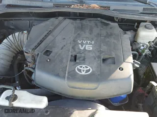 2005 Toyota 4Runner SR5 with VIN JTEBU14R658049719, listed as a IAAI auction lot 41838932 with 222,634 mi miles. Bid and sale history available at carsss.com. Image 10.