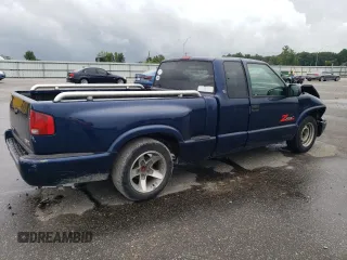 2003 GMC Sonoma SLS with VIN 1GTCS19X038195293, listed as a Copart auction lot 65954784 with 158,589 mi miles and Salvage Title. Bid and sale history available at carsss.com. Image 3.
