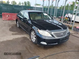 2009 Lexus LS 460 z VIN JTHCL46F495001545, wystawiony jako IAAI lot #42578389 z przebiegiem 144 432 mil mil oraz . Historia ofert i sprzedaży dostępna na DreamBid. Obrazek 1.