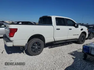 2019 Nissan Titan XD SV with VIN 1N6BA1F45KN513687, listed as a Copart auction lot 80859944 with 154,173 mi miles and Clean Title. Bid and sale history available at carsss.com. Image 3.