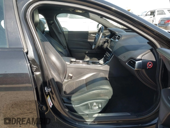 2019 Jaguar XE with VIN SAJAG4FVXKCP48915, listed as a IAAI auction lot 42012284 with 62,393 mi miles and . Bid and sale history available at DreamBid. Image 5.