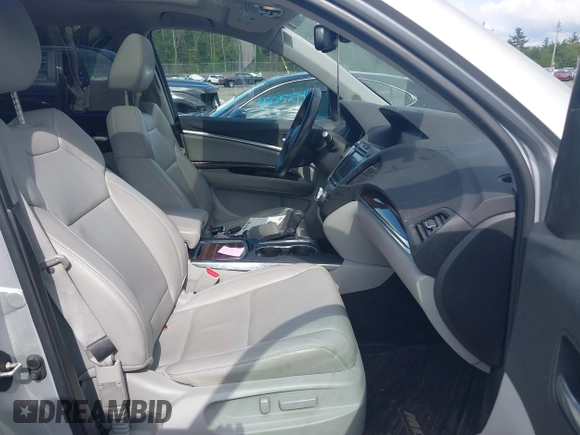 2015 Acura MDX Technology with VIN 5FRYD4H4XFB020741, listed as a IAAI auction lot 42265384 with 104,656 mi miles and . Bid and sale history available at DreamBid. Image 5.