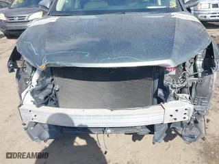 2015 Toyota Highlander Limited with VIN 5TDDKRFH7FS104116, listed as a IAAI auction lot 41612287 with 87,515 mi miles. Bid and sale history available at carsss.com. Image 6.