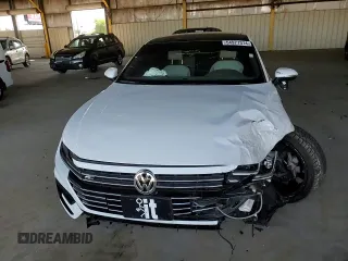 2019 Volkswagen Arteon SEL R-Line z VIN WVWSR7AN4KE027662, wystawiony jako Copart lot #54977374 z przebiegiem 47 177 mil mil oraz Szkoda całkowita • Salvage title. Historia ofert i sprzedaży dostępna na DreamBid. Obrazek 11.
