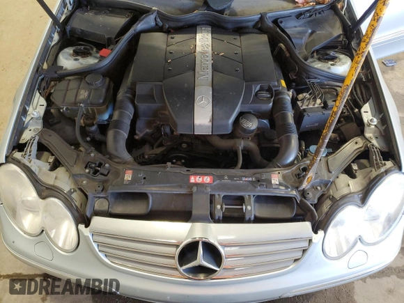 2005 Mercedes-Benz CLK-Class 3.2L with VIN WDBTK65G95T045376, listed as a Copart auction lot 76740364 with 57,687 mi miles and Non Repairable. Bid and sale history available at carsss.com. Image 11.