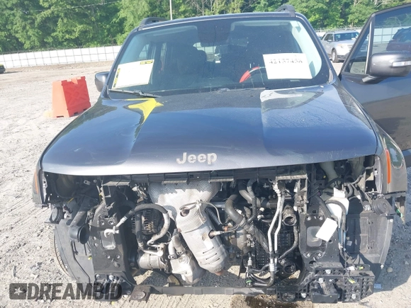 2017 Jeep Renegade Latitude with VIN ZACCJABB3HPG05926, listed as a IAAI auction lot 42157458 with 90,859 mi miles and . Bid and sale history available at DreamBid. Image 6.
