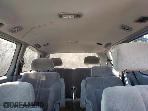1998 Toyota Sienna LE with VIN 4T3ZF13C5WU085729, listed as a Copart auction lot 77256524 with 161,508 mi miles and Salvage Title. Bid and sale history available at carsss.com. Image 10.