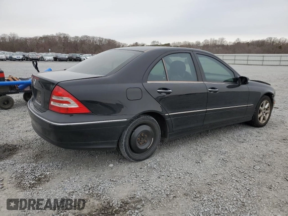 2007 Mercedes-Benz C 280 Luxury z VIN WDBRF54H47F901221, wystawiony jako Copart lot #47632645 z przebiegiem 188 906 mil mil oraz Szkoda całkowita • Salvage title. Historia ofert i sprzedaży dostępna na DreamBid. Obrazek 3.
