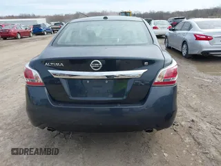 2015 Nissan Altima S with VIN 1N4AL3AP0FN382119, listed as a IAAI auction lot 41997736 with 243,034 mi miles and . Bid and sale history available at DreamBid. Image 17.