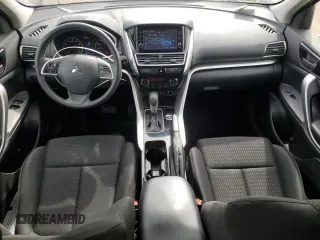 2019 Mitsubishi Eclipse Cross ES z VIN JA4AT3AA3KZ028954, wystawiony jako Copart lot #54863165 z przebiegiem 99 984 mil mil oraz Szkoda całkowita • Salvage title. Historia ofert i sprzedaży dostępna na DreamBid. Obrazek 8.