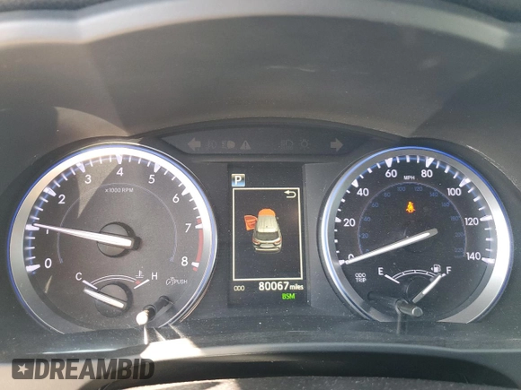 2018 Toyota Highlander SE with VIN 5TDKZRFH3JS540733, listed as a Copart auction lot 55099315 with 80,067 mi miles and Salvage title. Bid and sale history available at DreamBid. Image 9.