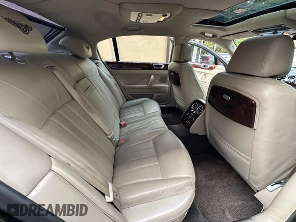 2008 Bentley Flying Spur with VIN SCBBR93W98C055885, listed as a Copart auction lot 55952445 with 81,286 mi miles and Clean Title. Bid and sale history available at DreamBid. Image 6.