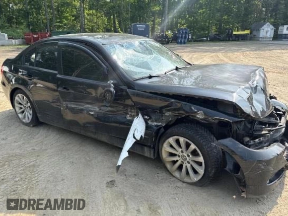 2006 BMW 3 Series 325i z VIN WBAVB13526PS65254, wystawiony jako Copart lot #61694295 z przebiegiem Nie podano mil oraz Czysty tytuł • Clean title. Historia ofert i sprzedaży dostępna na DreamBid. Obrazek 1.