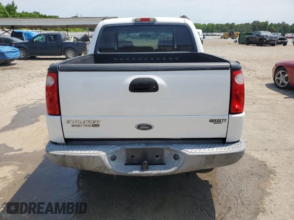 2005 Ford Explorer Sport Trac XLS with VIN 1FMZU67K15UA00686, listed as a Copart auction lot 57952265 with 290,087 mi miles and Clean title. Bid and sale history available at DreamBid. Image 6.