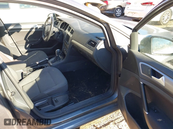 2016 Volkswagen Golf TSI S with VIN 3VWC17AU4GM521893, listed as a IAAI auction lot 41509765 with 106,226 mi miles and . Bid and sale history available at DreamBid. Image 5.